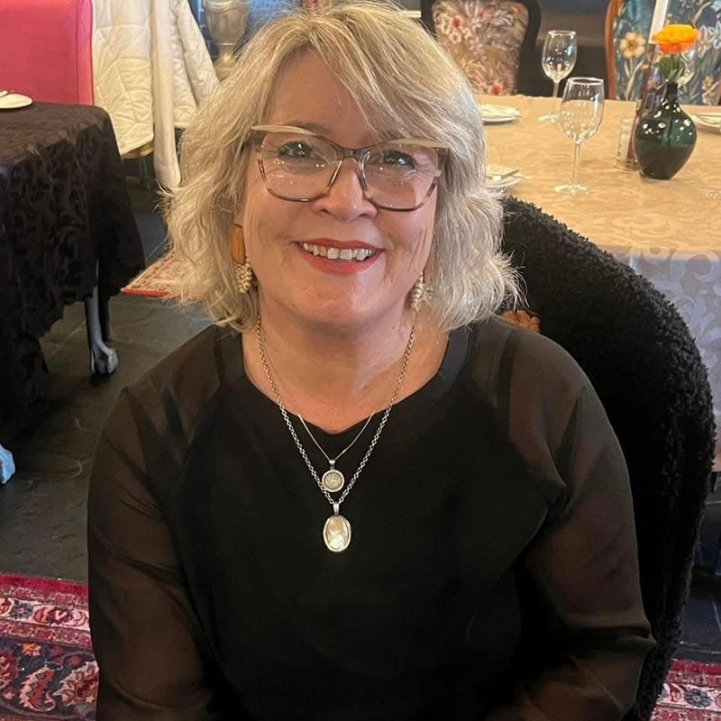 Member

INA VILJOEN 