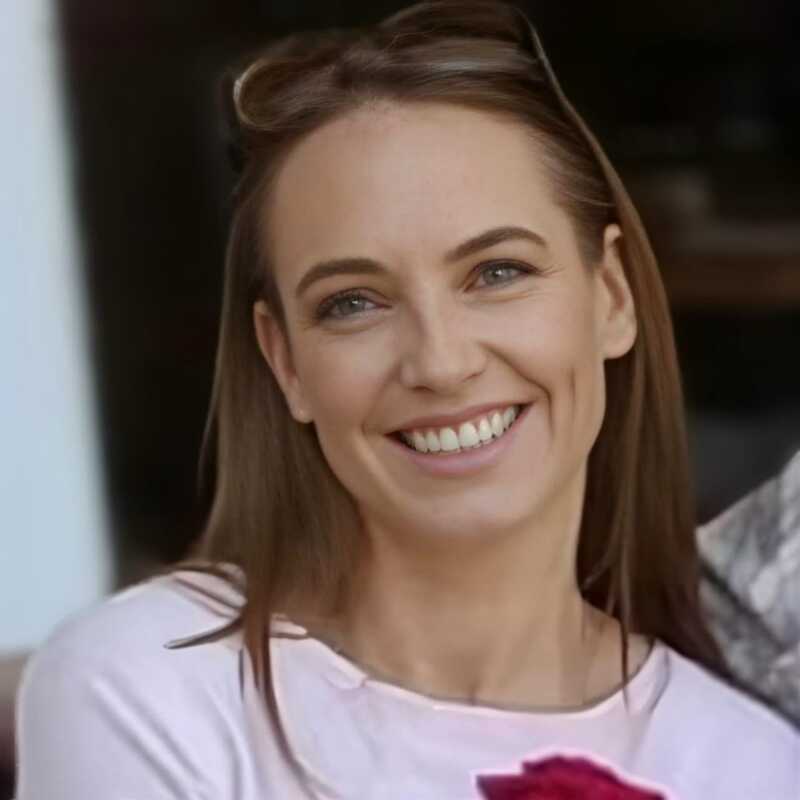 Member

MEGAN RITCHIE